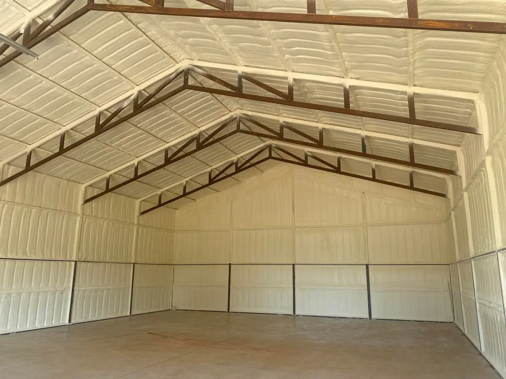 Agricultural Spray Foam Insulation for Efficient Farms in Galena, KS